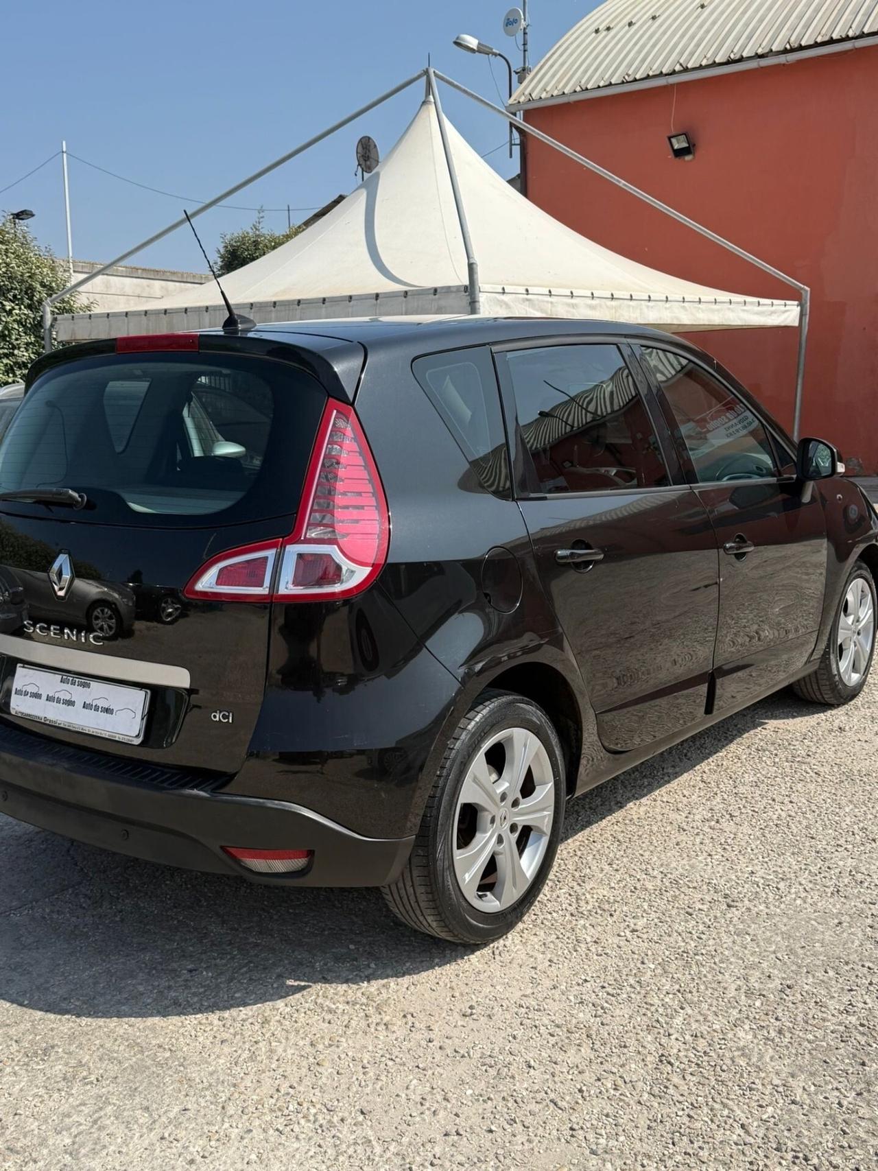 Renault Scenic Scénic X-mod 1.9 dCi 130CV Luxe