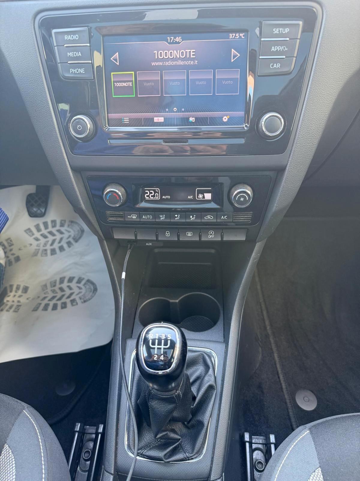 Skoda Rapid Spaceback 1.6 TDI 115 CV Design Edition