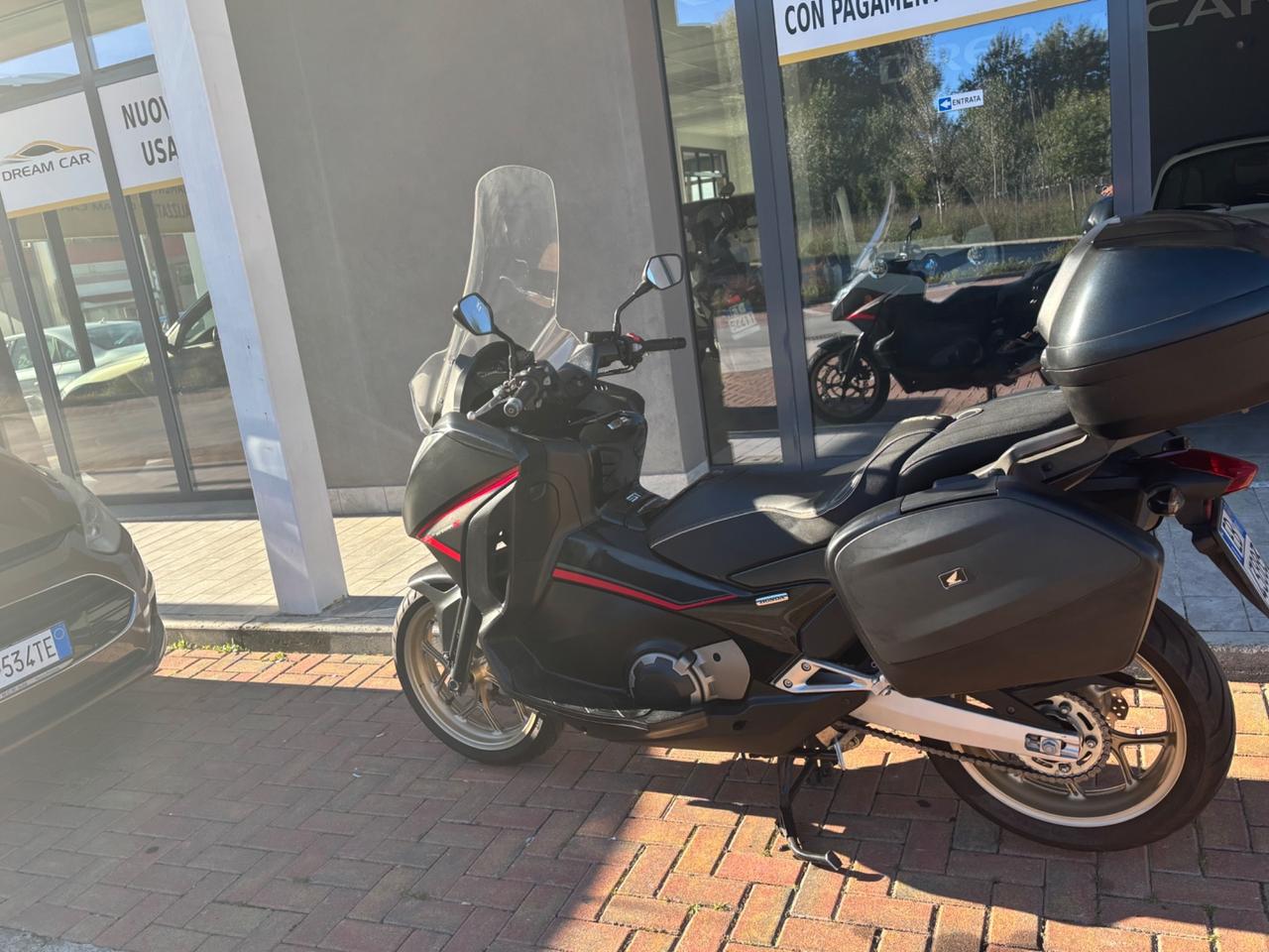 Honda Integra 750 S
