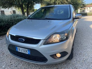 Ford Focus 1.6 TDCi titanum pronta al uso .€.2500