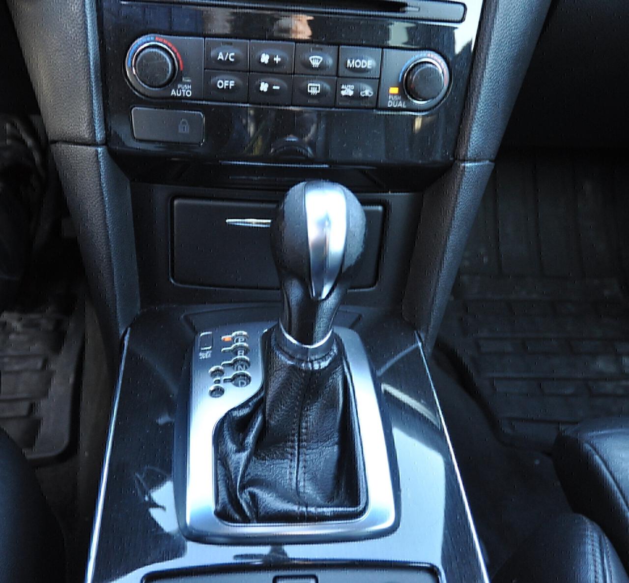 Infiniti FX 30d S Premium