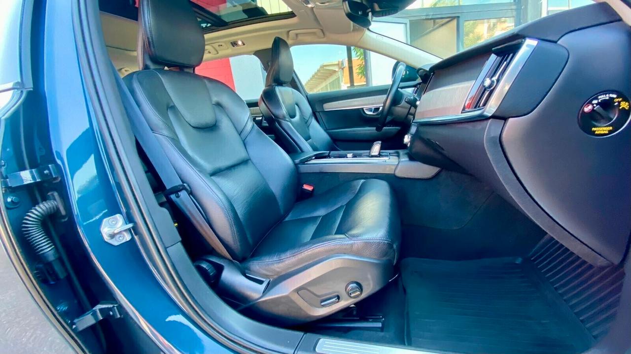 VOLVO V90 CROSS COUNTRY B4 (d) AWD 2.0 (197CV) - VIRTUAL COCKPIT, TETTO PANORAMICO, PELLE TOTALE