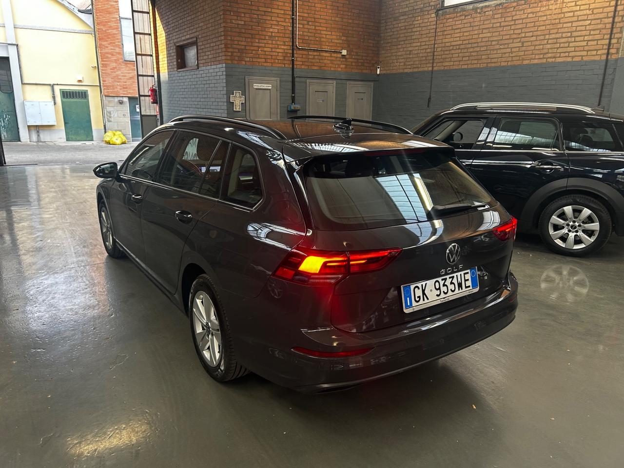 Volkswagen Golf Variant 2.0 TDI SCR Life neopatentati