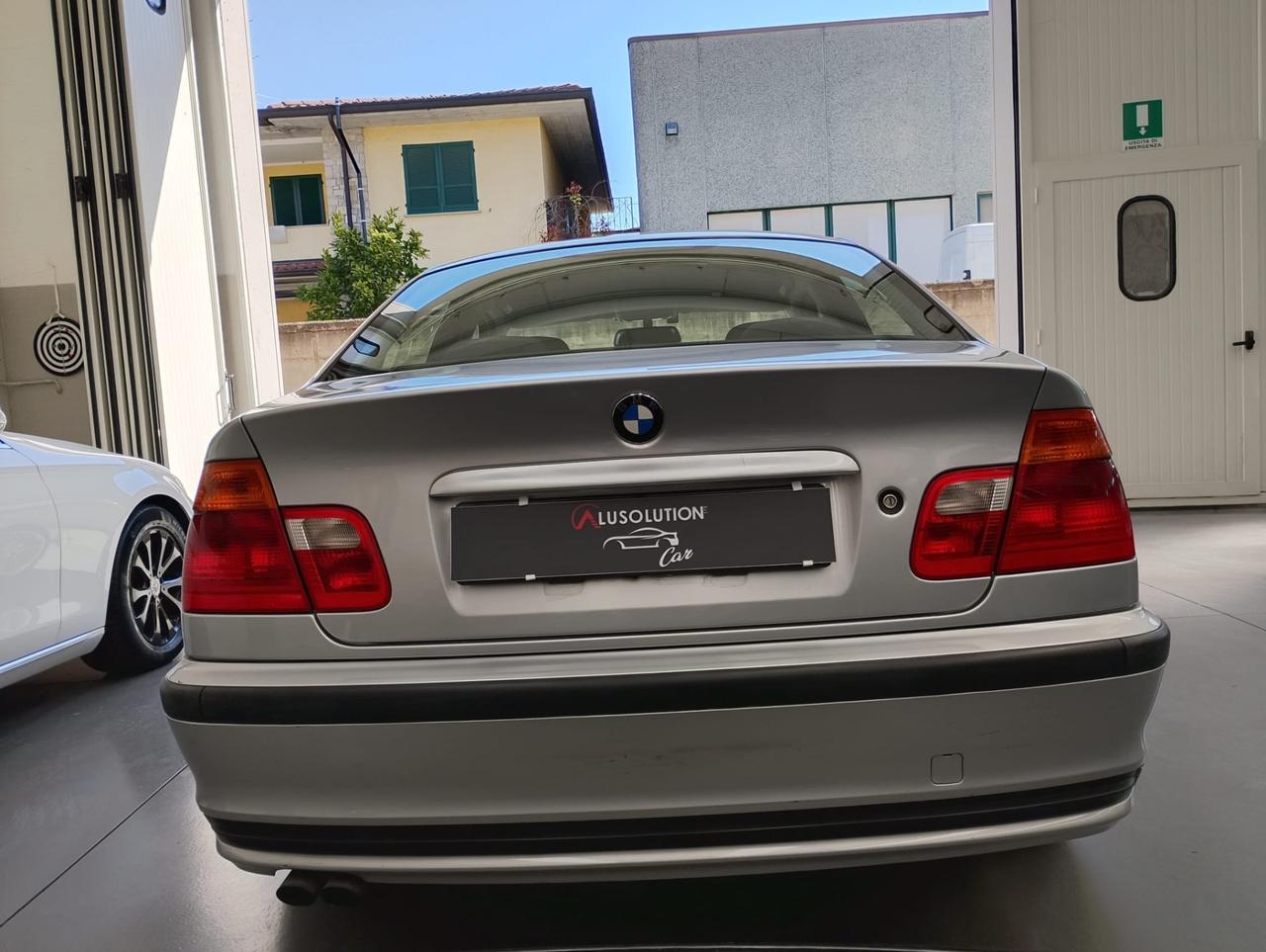 Bmw 320 320i cat 4 porte Attiva