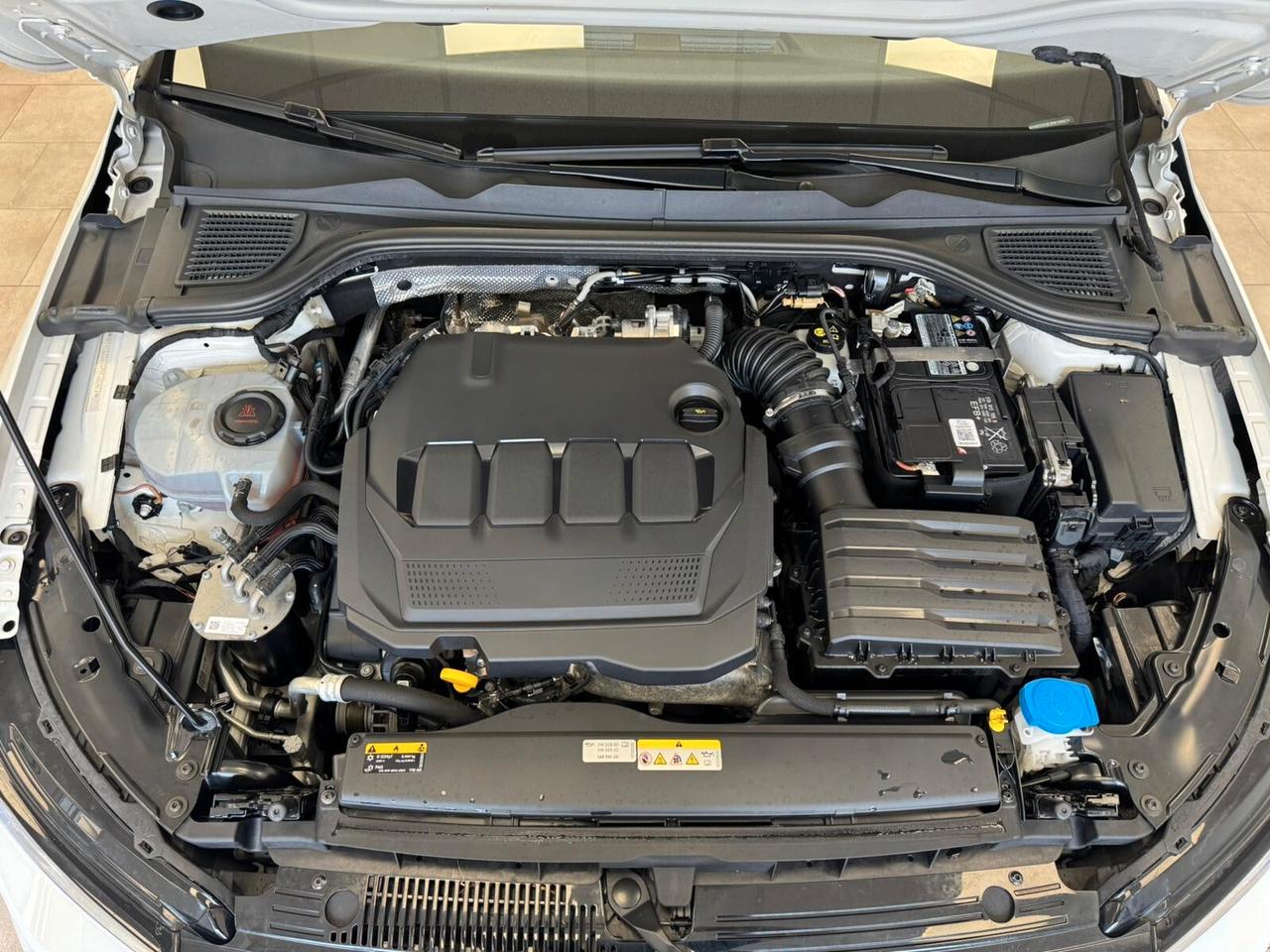 Volkswagen Golf 2.0 TDI 115 CV SCR Life-2022