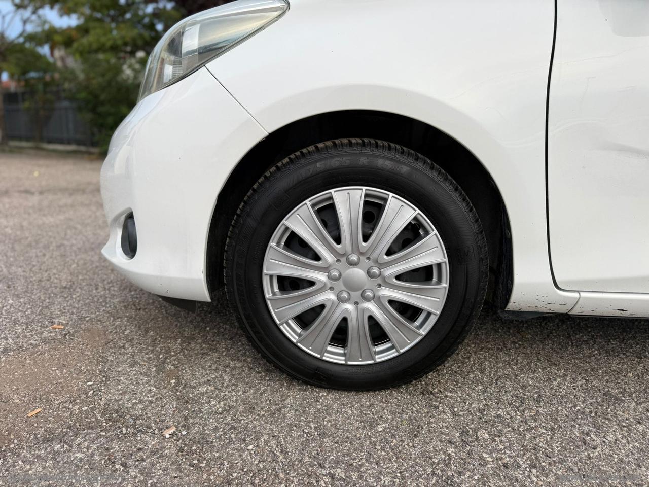 TOYOTA Yaris 1.0 5p. Lounge