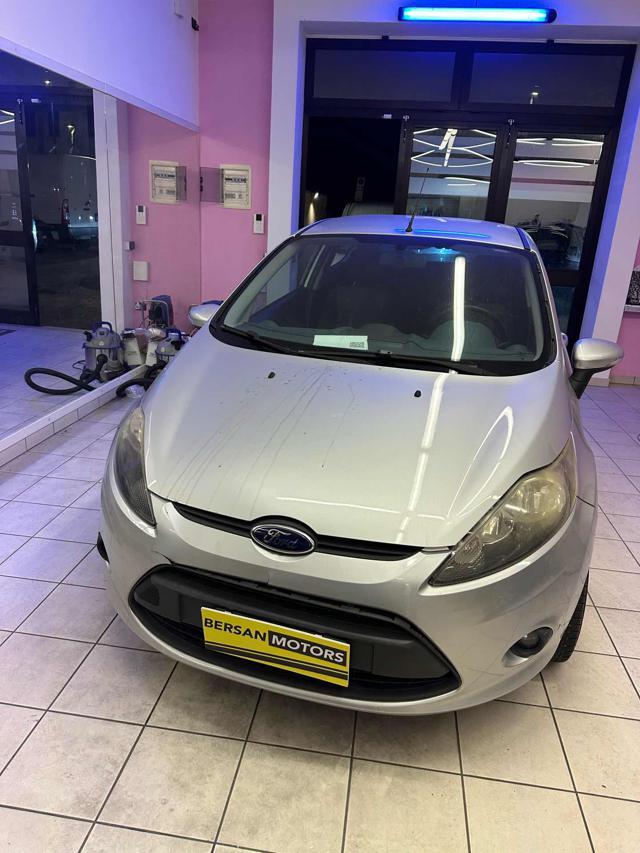 FORD Fiesta 1.4 3 porte Bz.- GPL Titanium