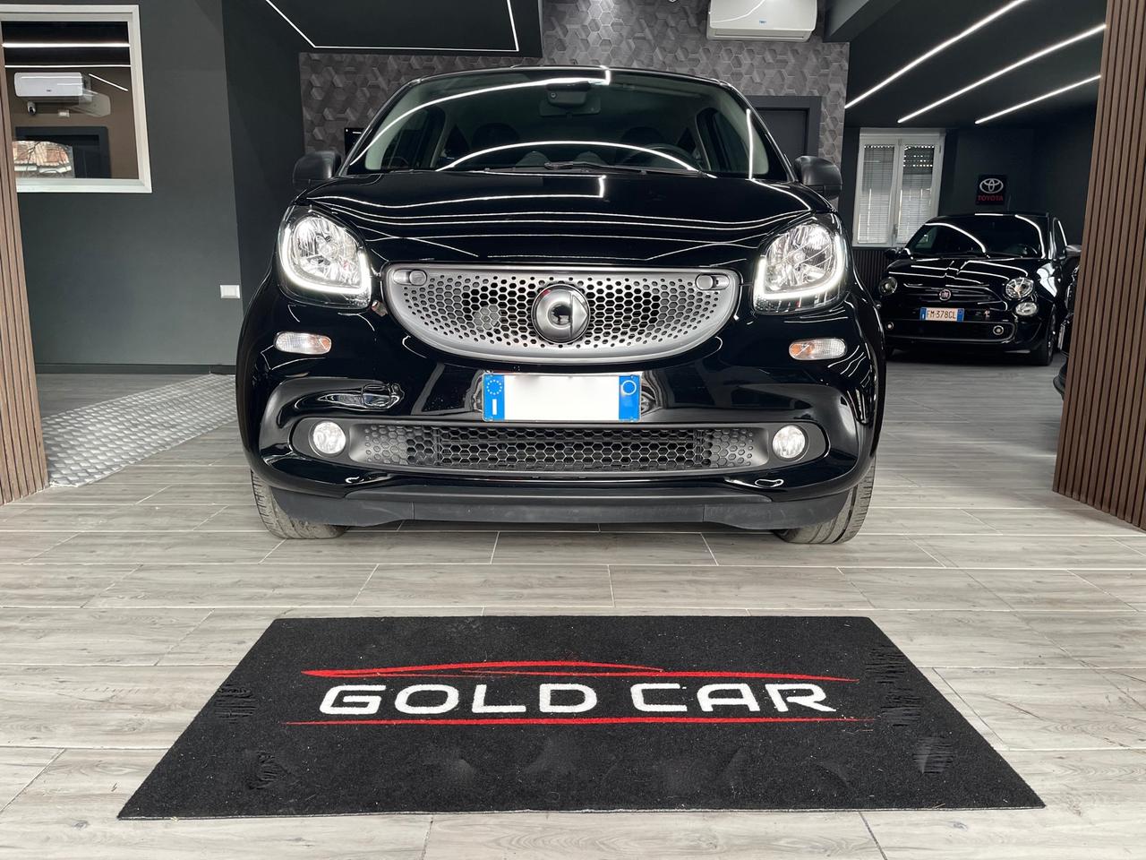 Smart ForFour Smart for four Super passion 90 cv Navi-Led VETTURA AZIENDALE PRONTA CONSEGNA VISIBILE IN SEDE !!!