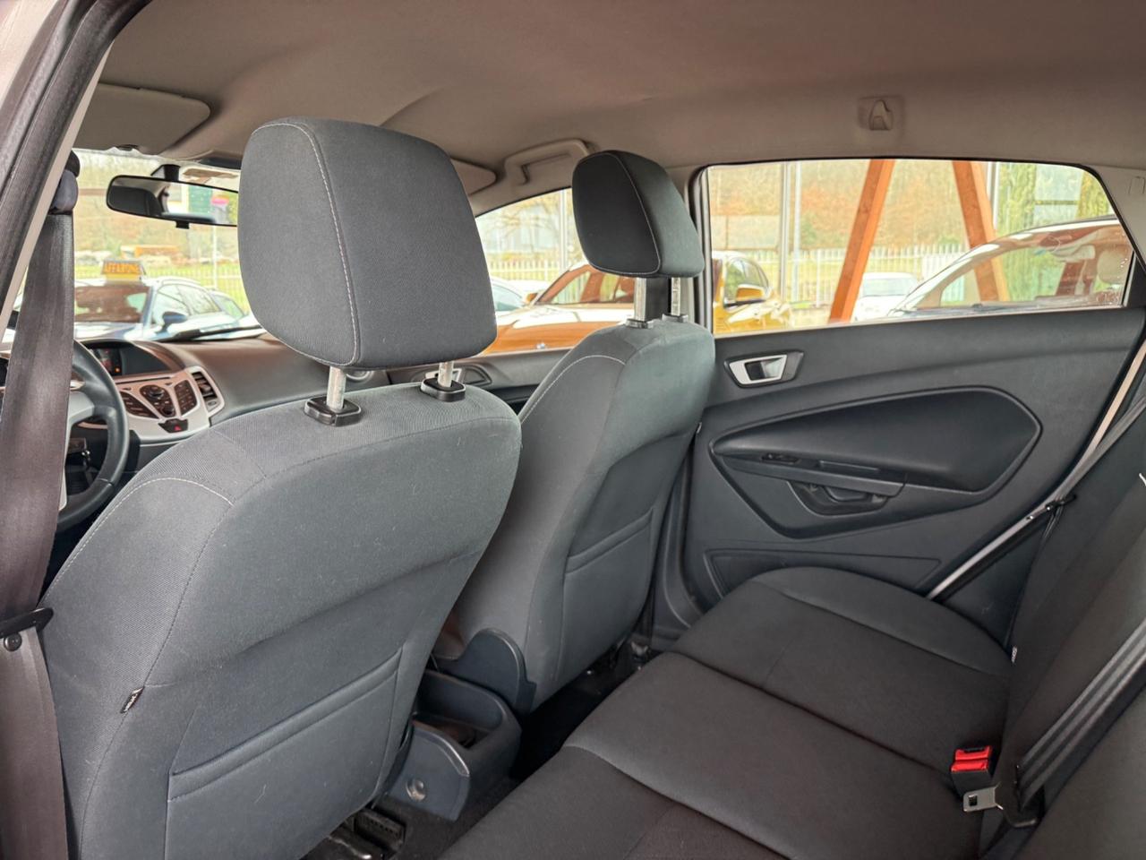 Ford Fiesta 1.4 Diesel - Neopatentati - Tagliandi certificati