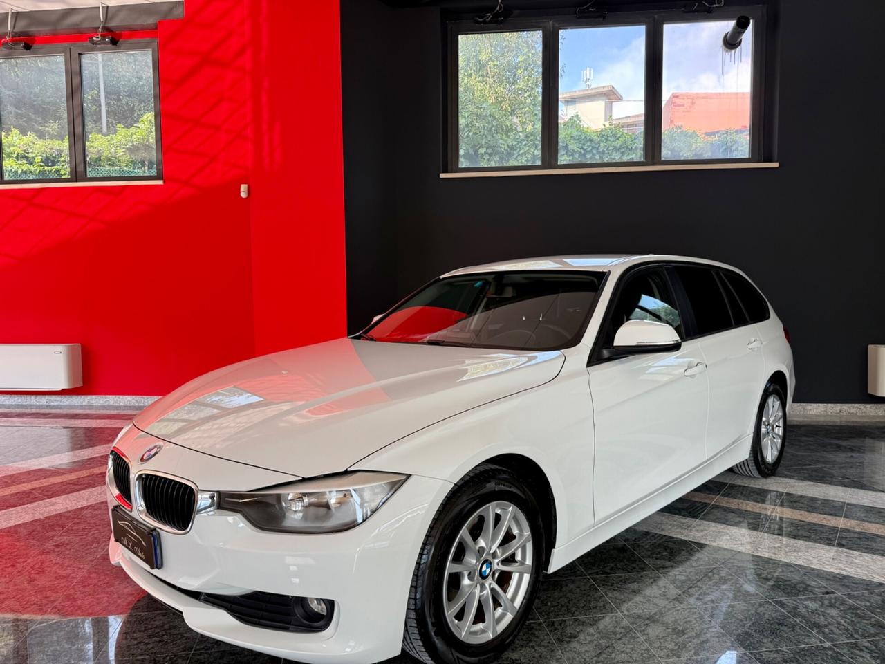 Bmw 316 316d Touring Luxury 2.0 OK NEOPATENTATI