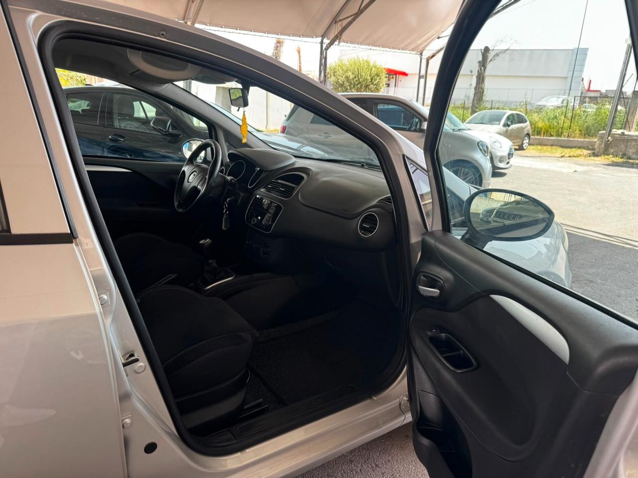Fiat Punto 1.3 MJT II S&S 95 CV 5 porte Street