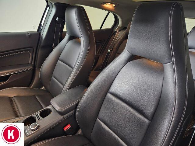 Mercedes-benz GLA 180 Premium Night Edition