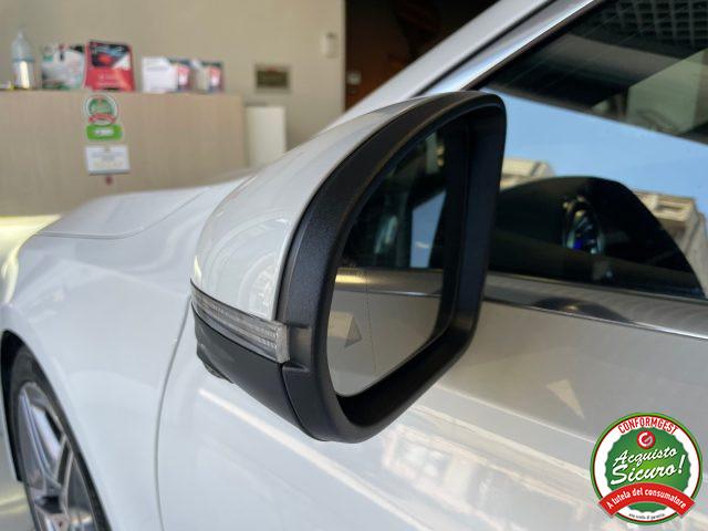 MERCEDES-BENZ A 200 d Autom. AMG Line *PACK LUCI