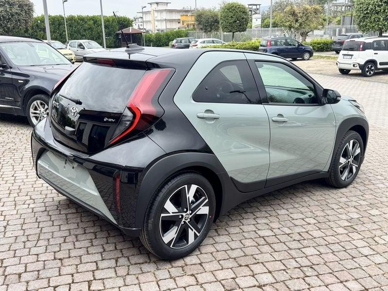 Toyota Aygo X 1.5 HYBRID 115 Icon CVT