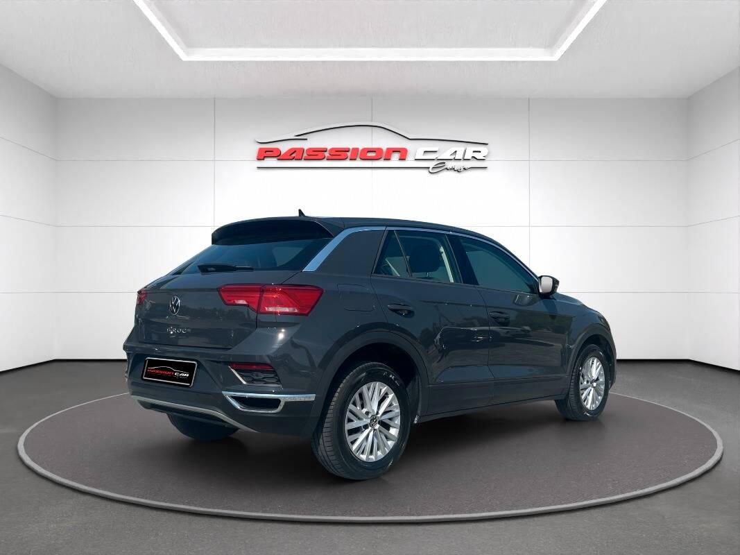 Volkswagen T-Roc 1.0 tsi Business 110cv - SOLI 30.000 KM