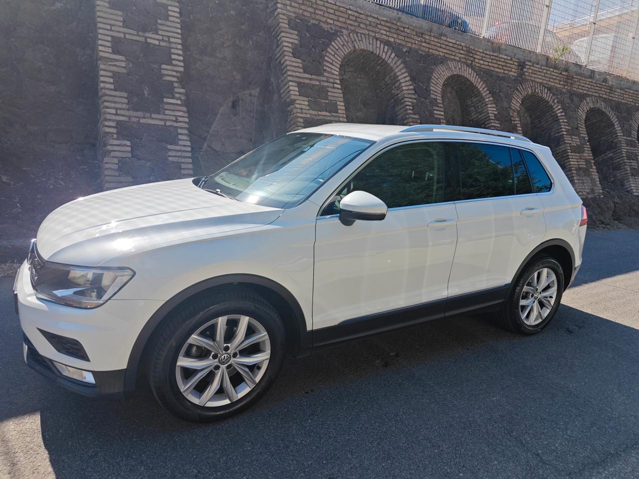 Volkswagen Tiguan 2.0 TDI SCR DSG 4MOTION Style BMT