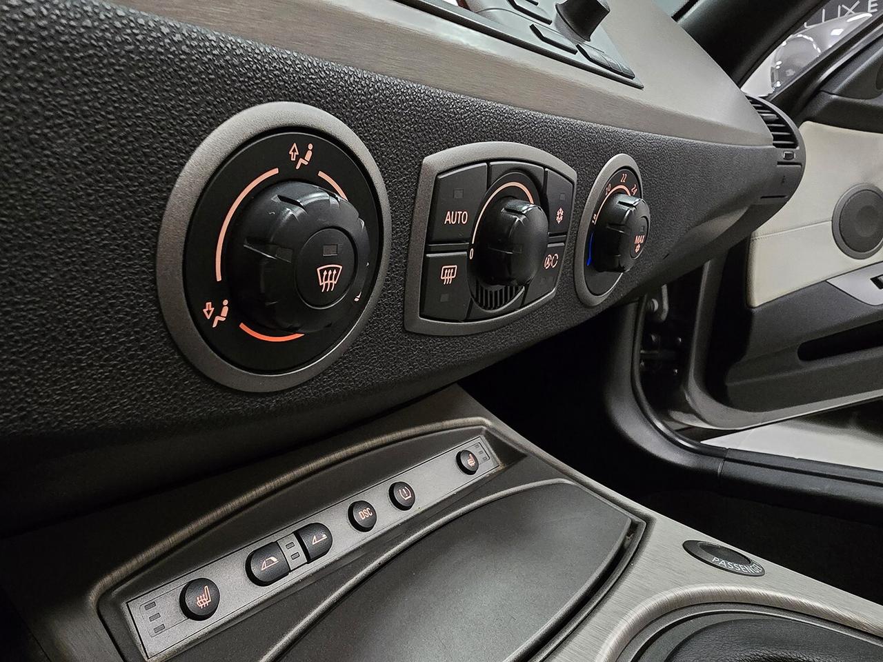 BMW Z4 E86 ROADSTER 2.5i_TAGLIANDI BMW_SOLO 109MILAKM_TOP