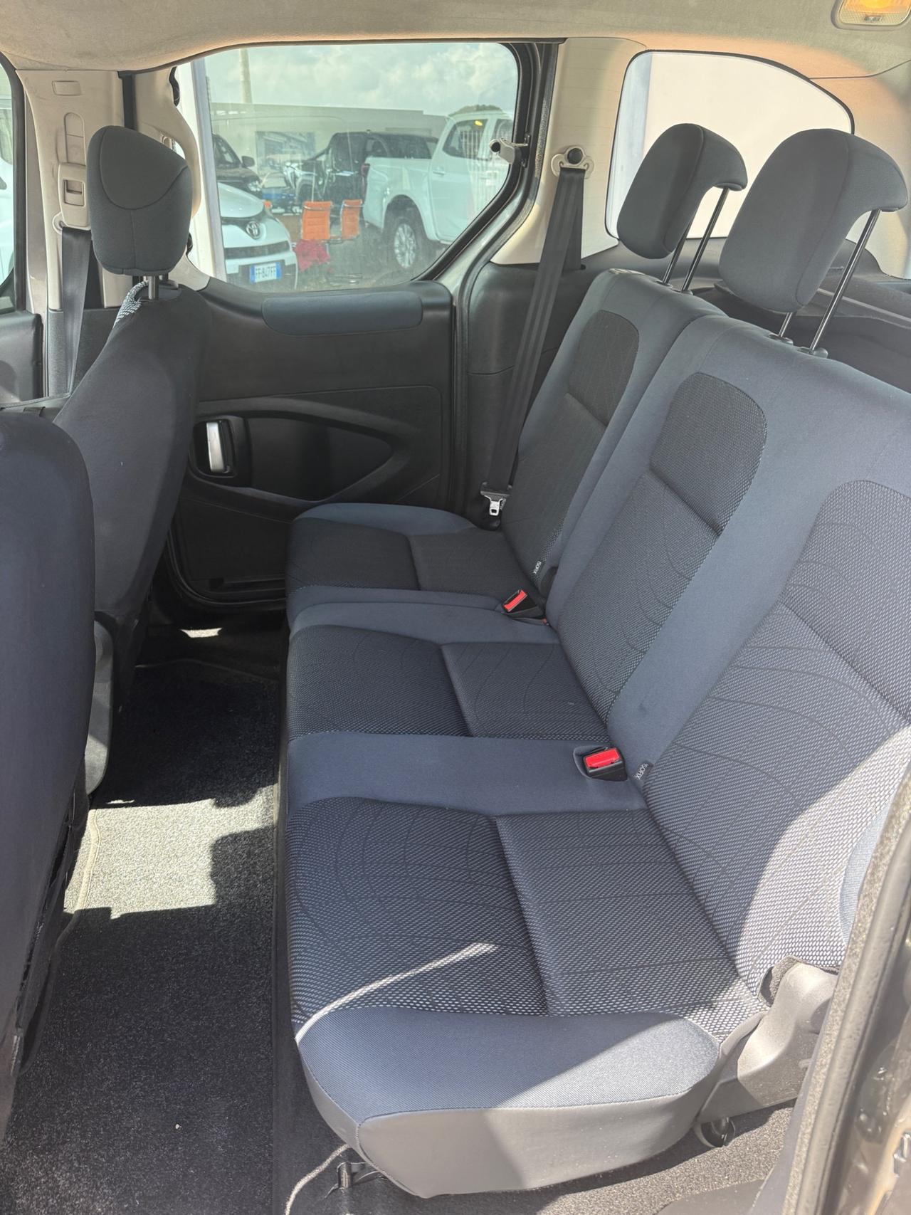 Peugeot Partner Tepee 1.6 HDi 92CV Comfort