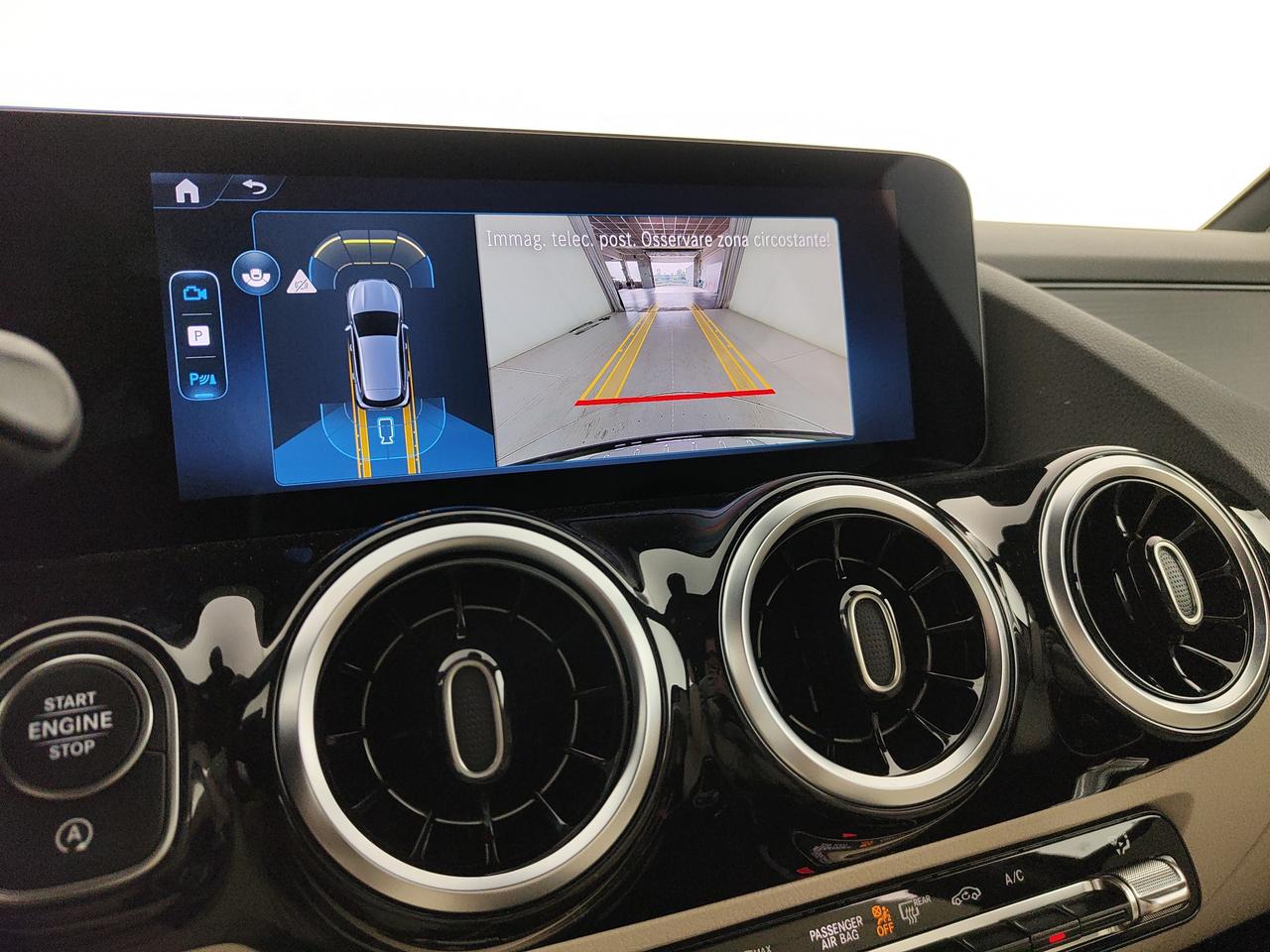 Mercedes-Benz GLA 200 d