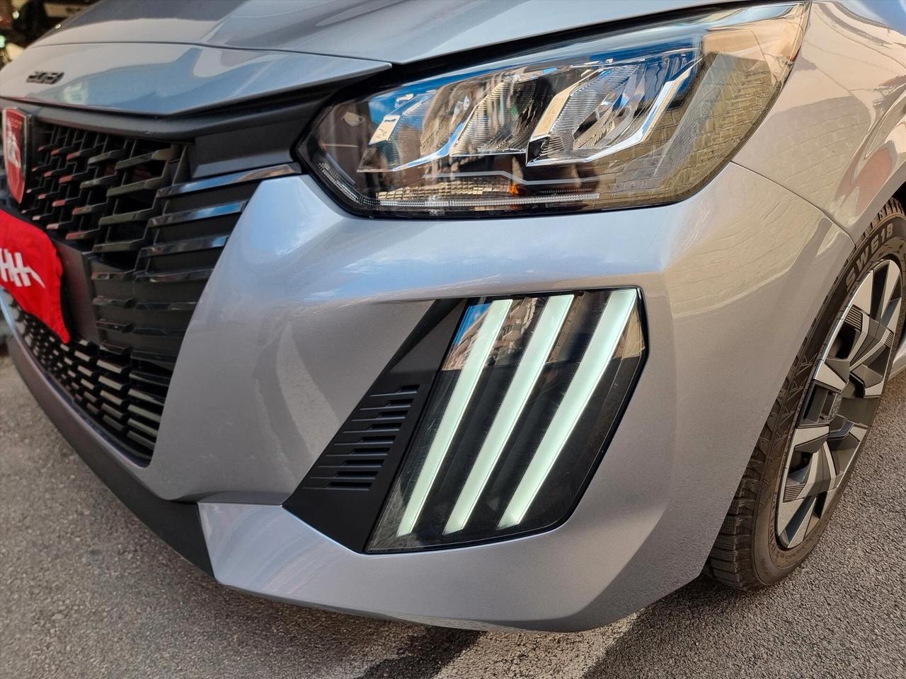 Peugeot 208 PureTech 100 Stop&Start 5 porte Style NESSUN OBBLIGO DI FINANZIAMENTO