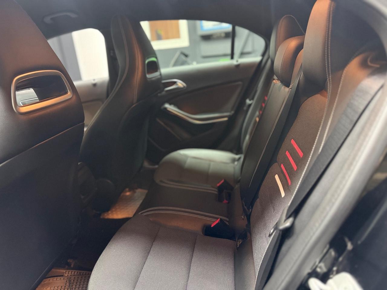 Mercedes-benz A 180 d Automatic Premium