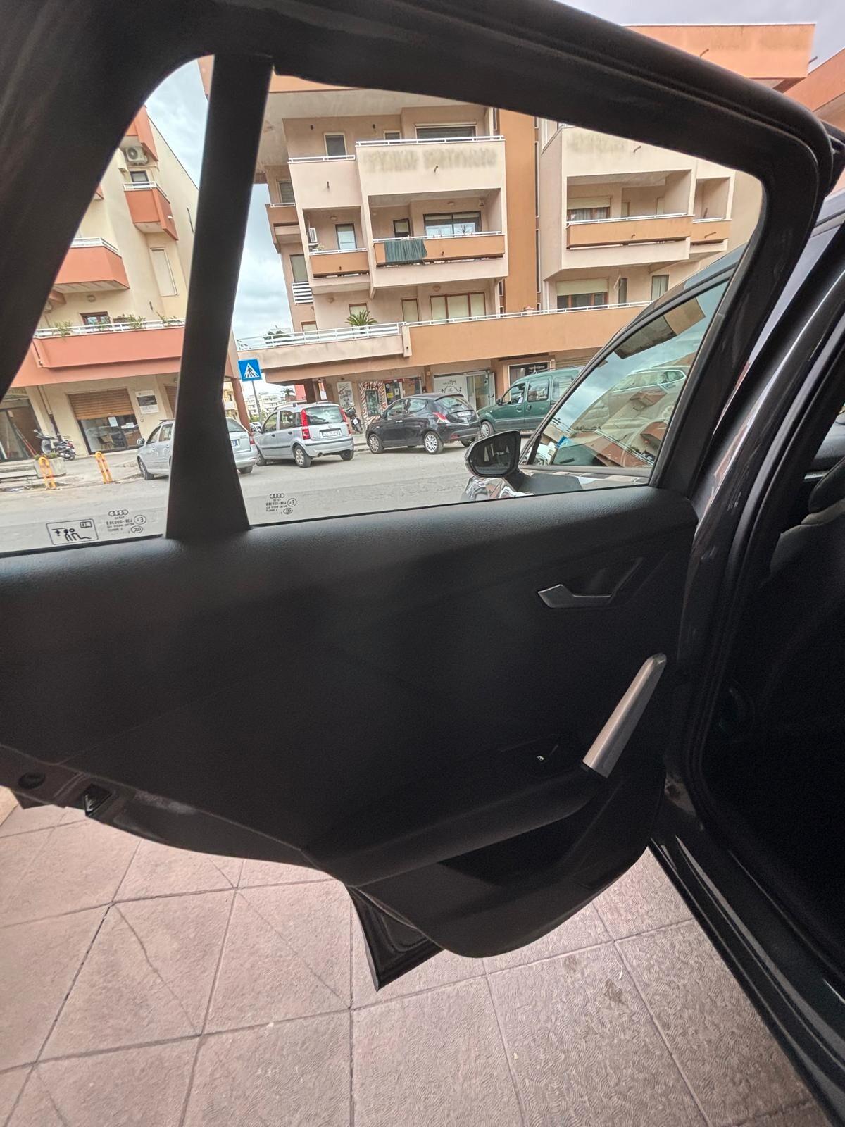 Audi Q2 2.0 TDI quattro S tronic Design