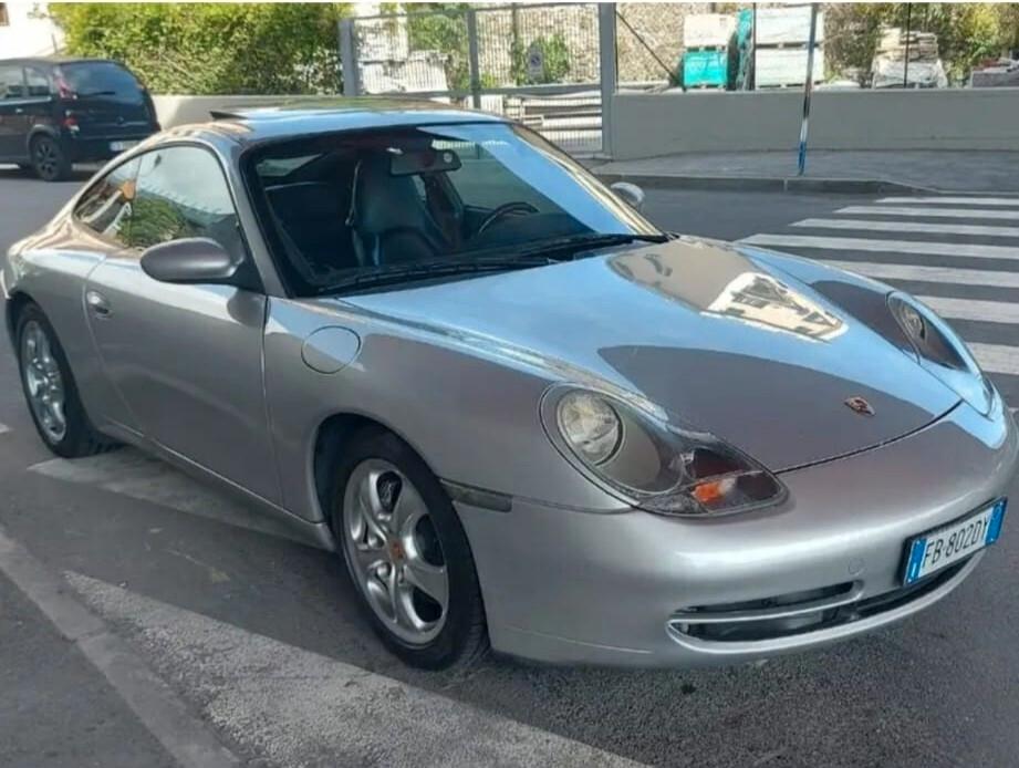Porsche 996 Carrera 4 MOTORE NUOVO