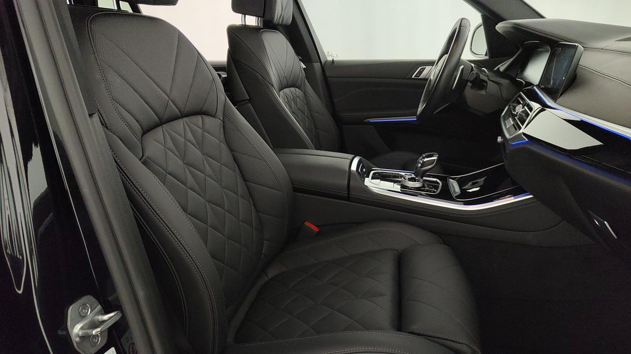 BMW X5 G05 2018 - X5 xdrive40d mhev 48V Msport auto