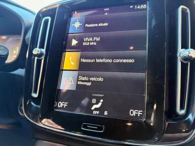 VOLVO XC40 T5 Recharge Plug-in Hybrid R-design