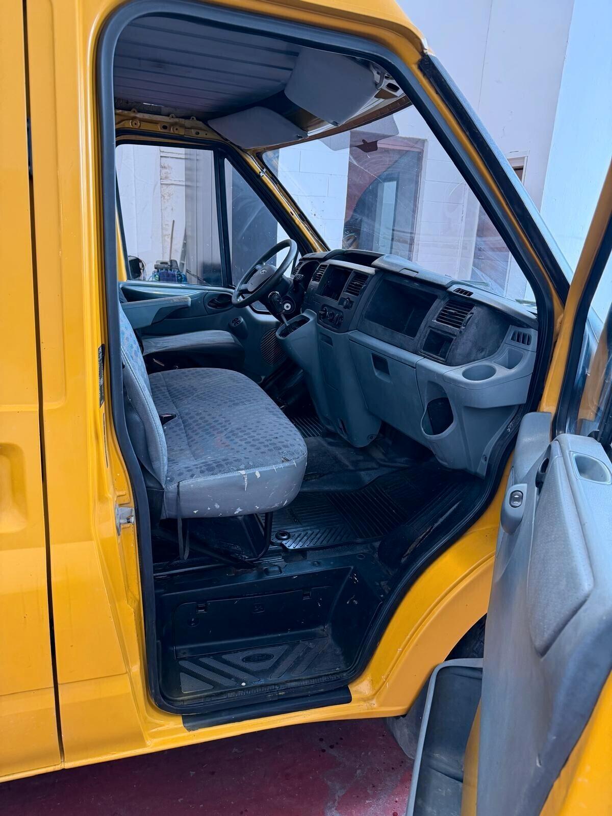 Ford Transit T280 NEOPATENTATI