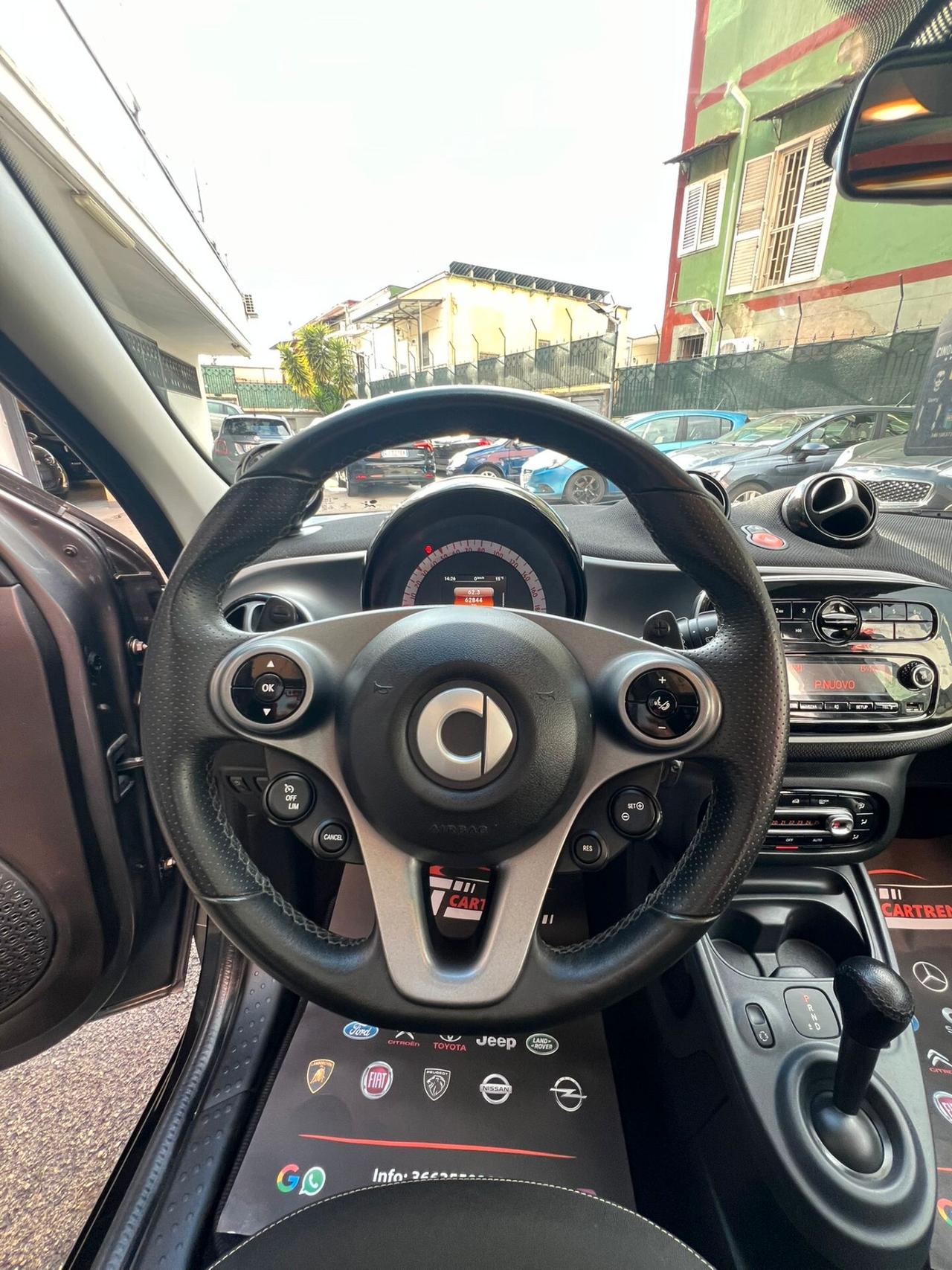 Smart ForFour 70 1.0 twinamic Superpassion