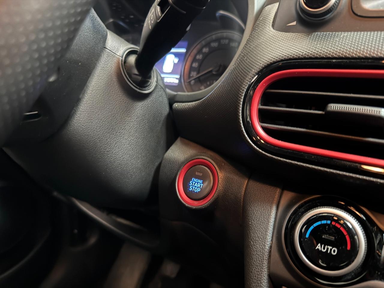 Hyundai Kona 1.0 T-GDI Xpossible