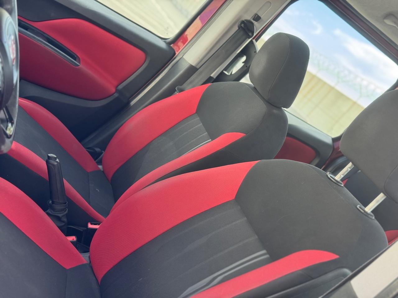 FIAT DOBLO 1.4 T-JET 120CV 7 POSTI PRONTA CONSEGNA