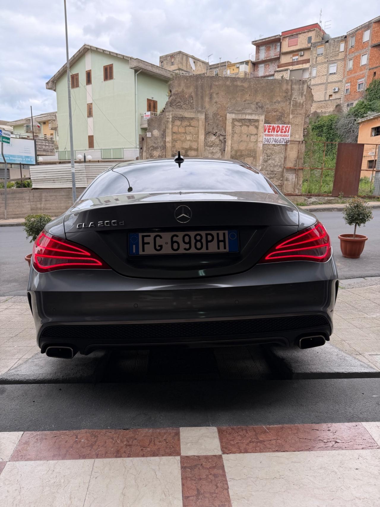 Mercedes-benz CLA 200 d Automatic Premium