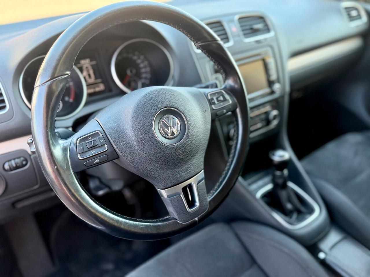 Volkswagen Golf 1.6 TDI DPF 5p. Highline