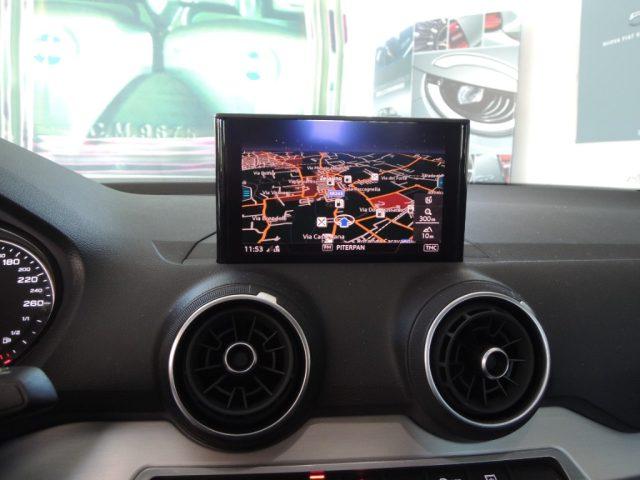 AUDI Q2 30 TFSI Business