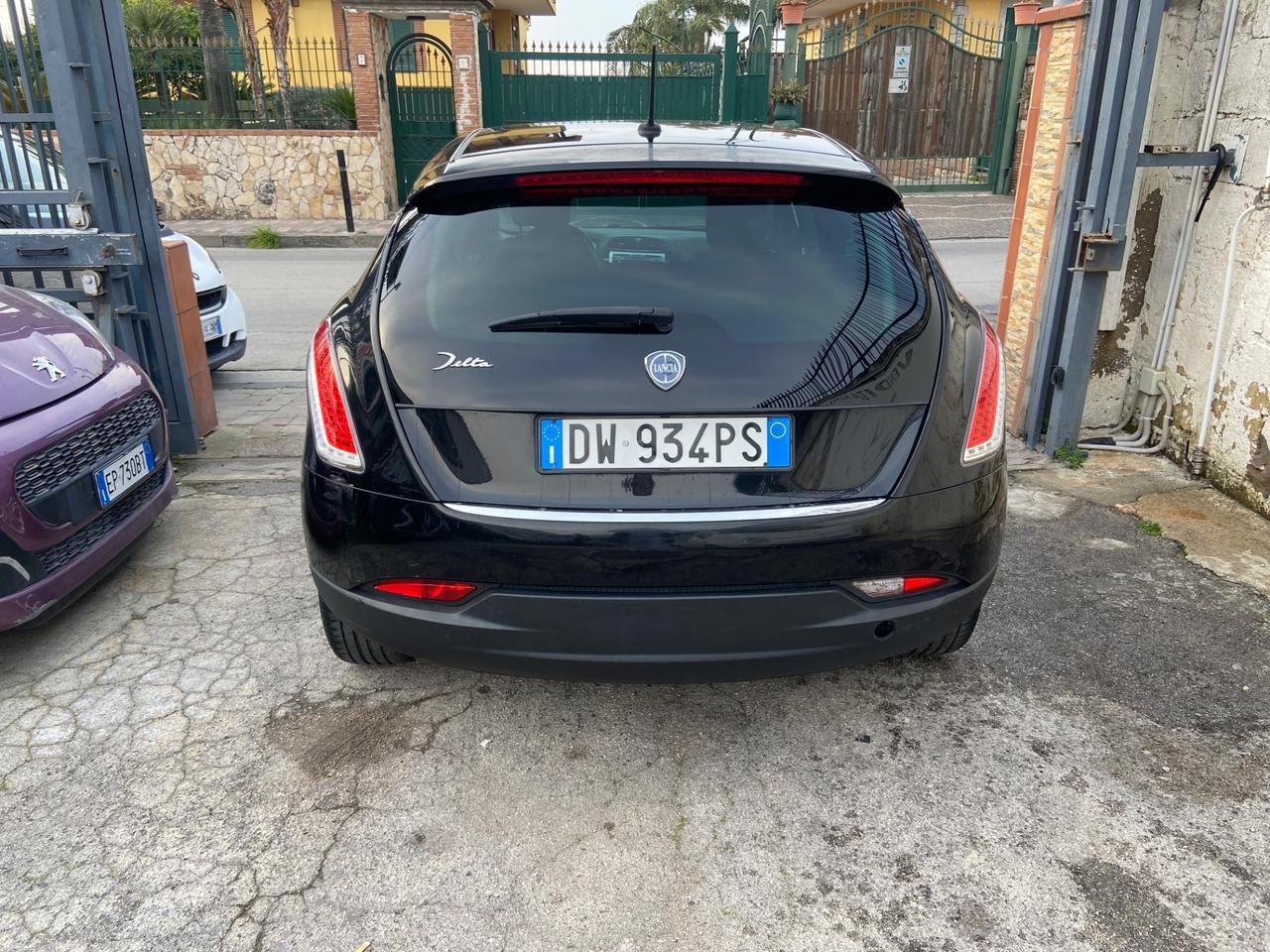 Lancia Delta 1.6 MJT DPF Argento