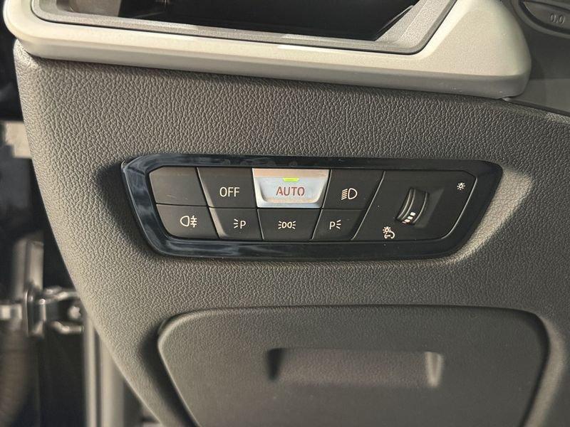 BMW Serie 3 318d Touring Business Advantage Steptronic