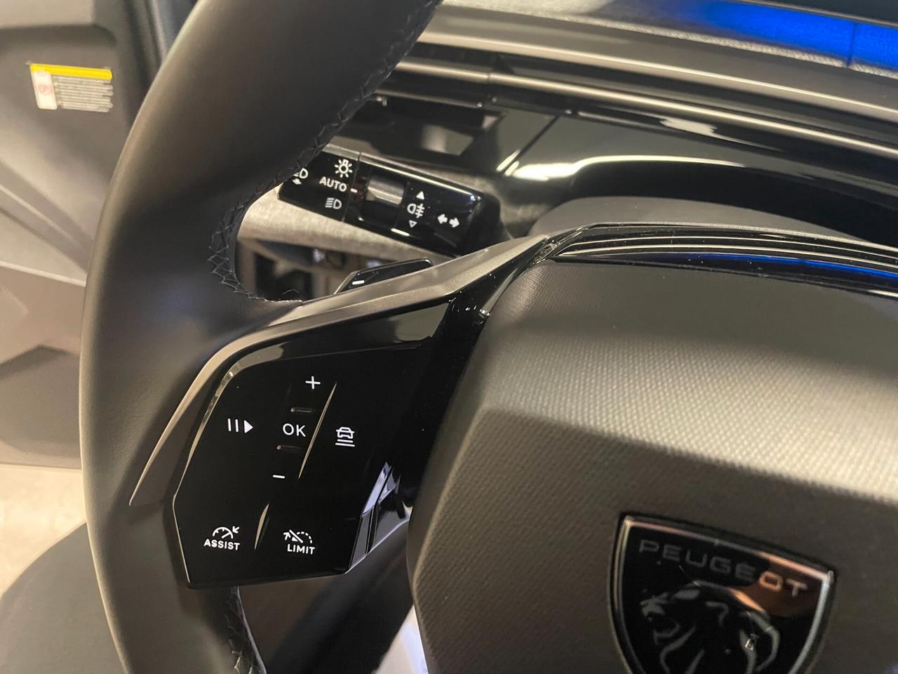 Peugeot 3008 Hybrid 145 e-DCS6 Allure PREZZO REALE