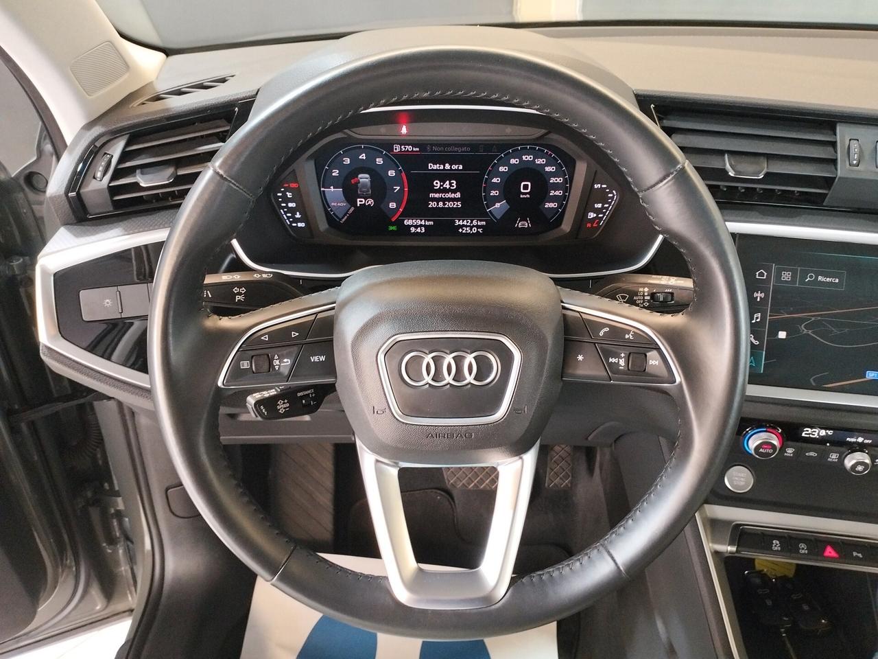 Audi Q3 35 1.5 tfsi Business Advanced s-tronic