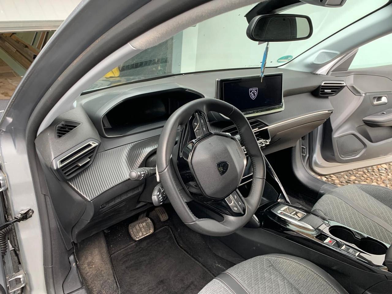 Peugeot 208 PureTech 100 Stop&Start 5 porte Allure
