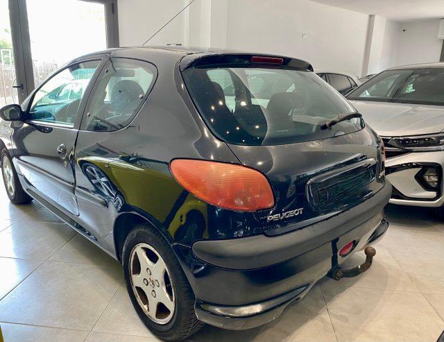 PEUGEOT 206 1.4 HDi 3p. Con Gancio Traino