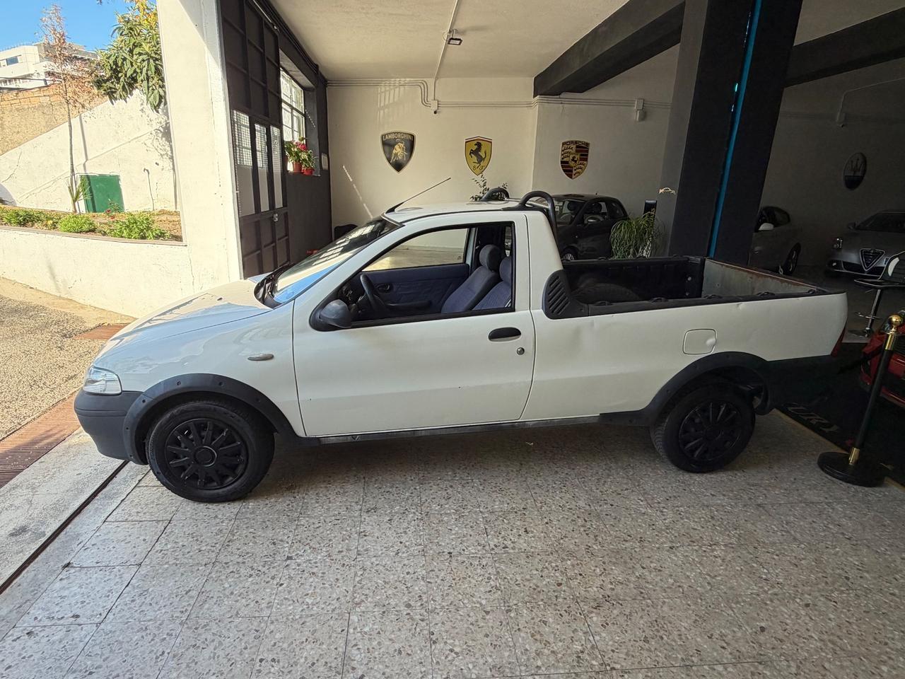 Fiat Strada 1.9 JTD