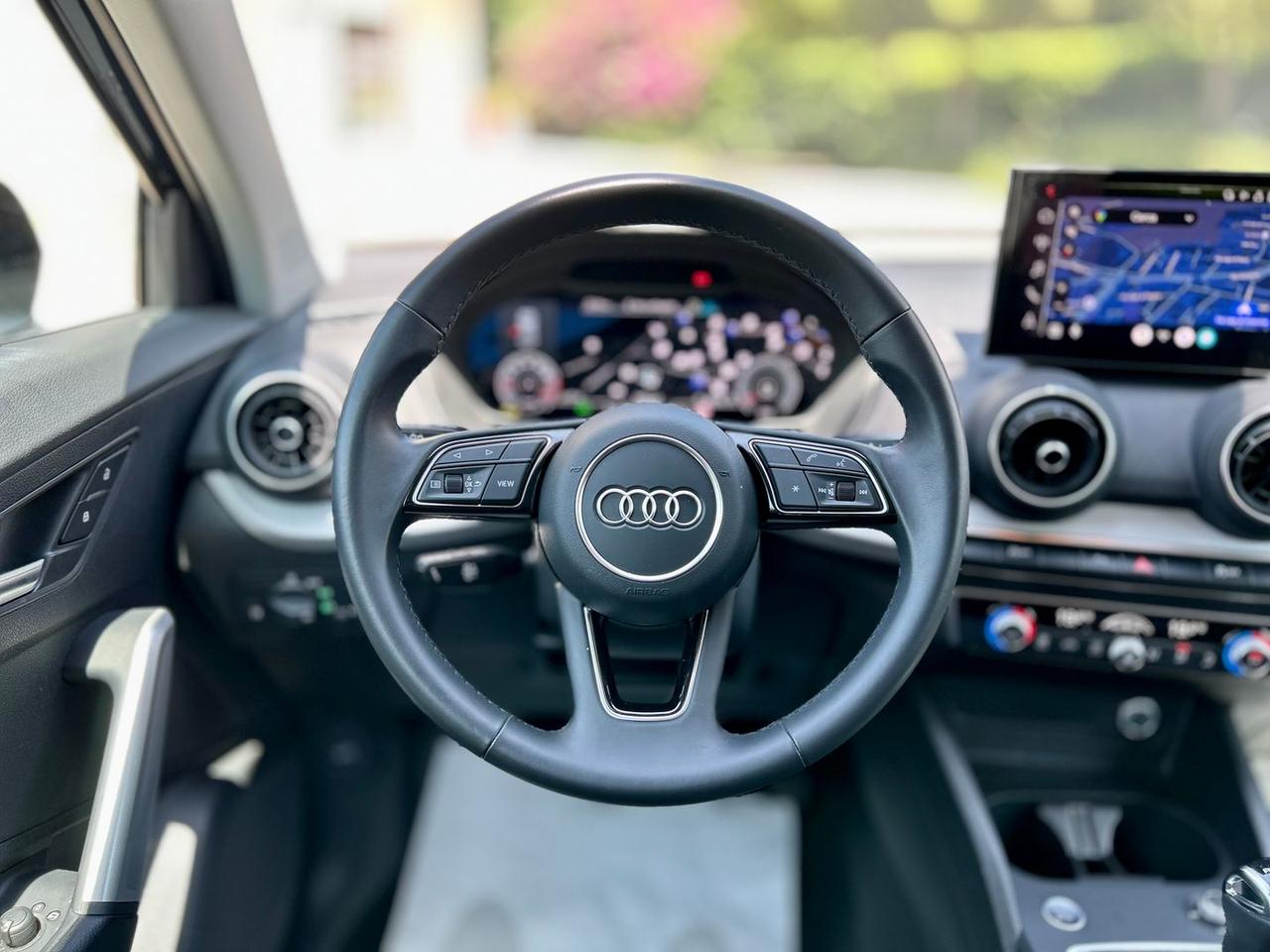Audi Q2 Business 1.5 35 TFSI #5854