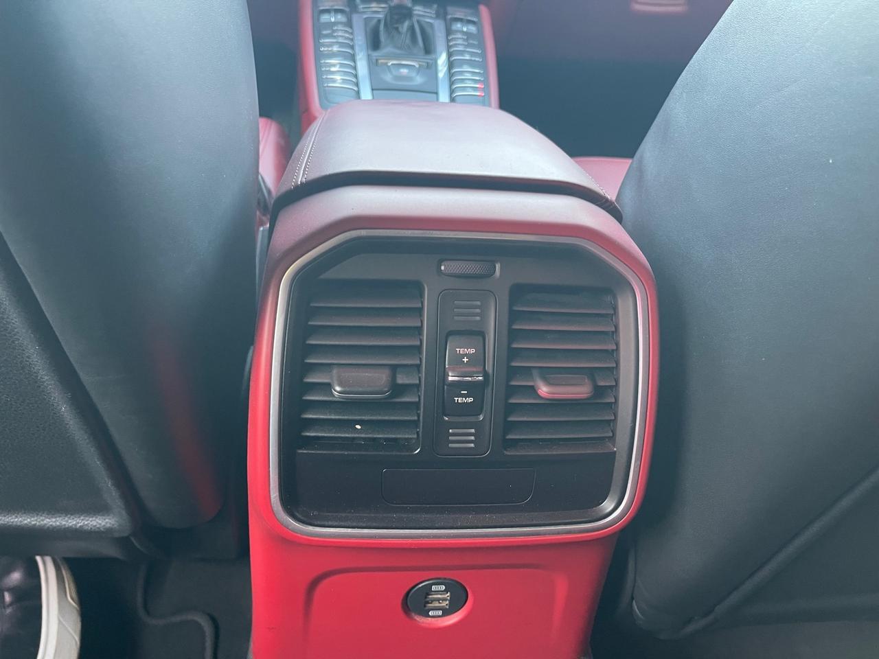 Porsche Macan S PDK 3.0 V6 250cv