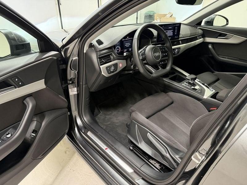 Audi A4 A4 Avant 35 TDI/163 CV S-Tronic S-Line Edition