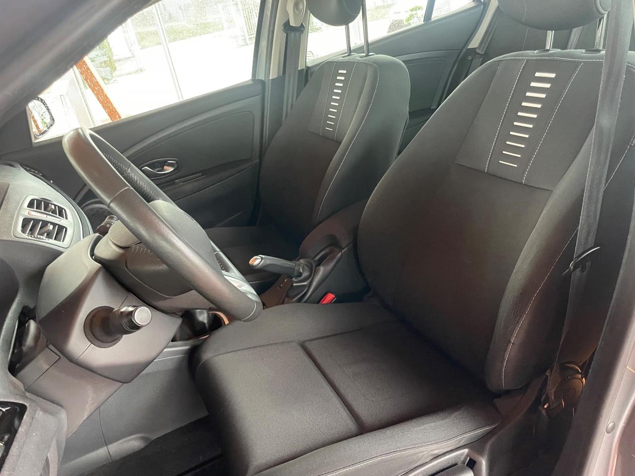 Renault Megane 1.5 Diesel - Neopatentati