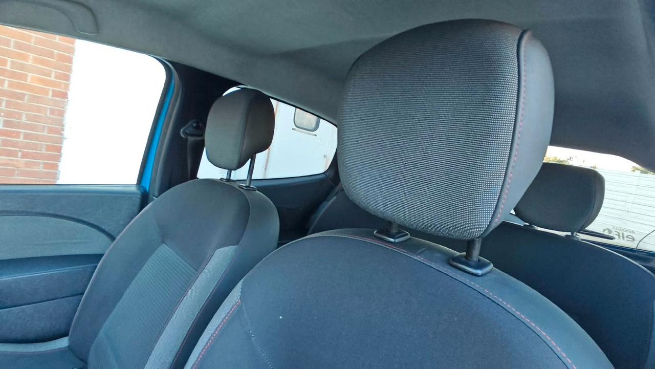 Renault Twingo 1.2 16V BVR Live