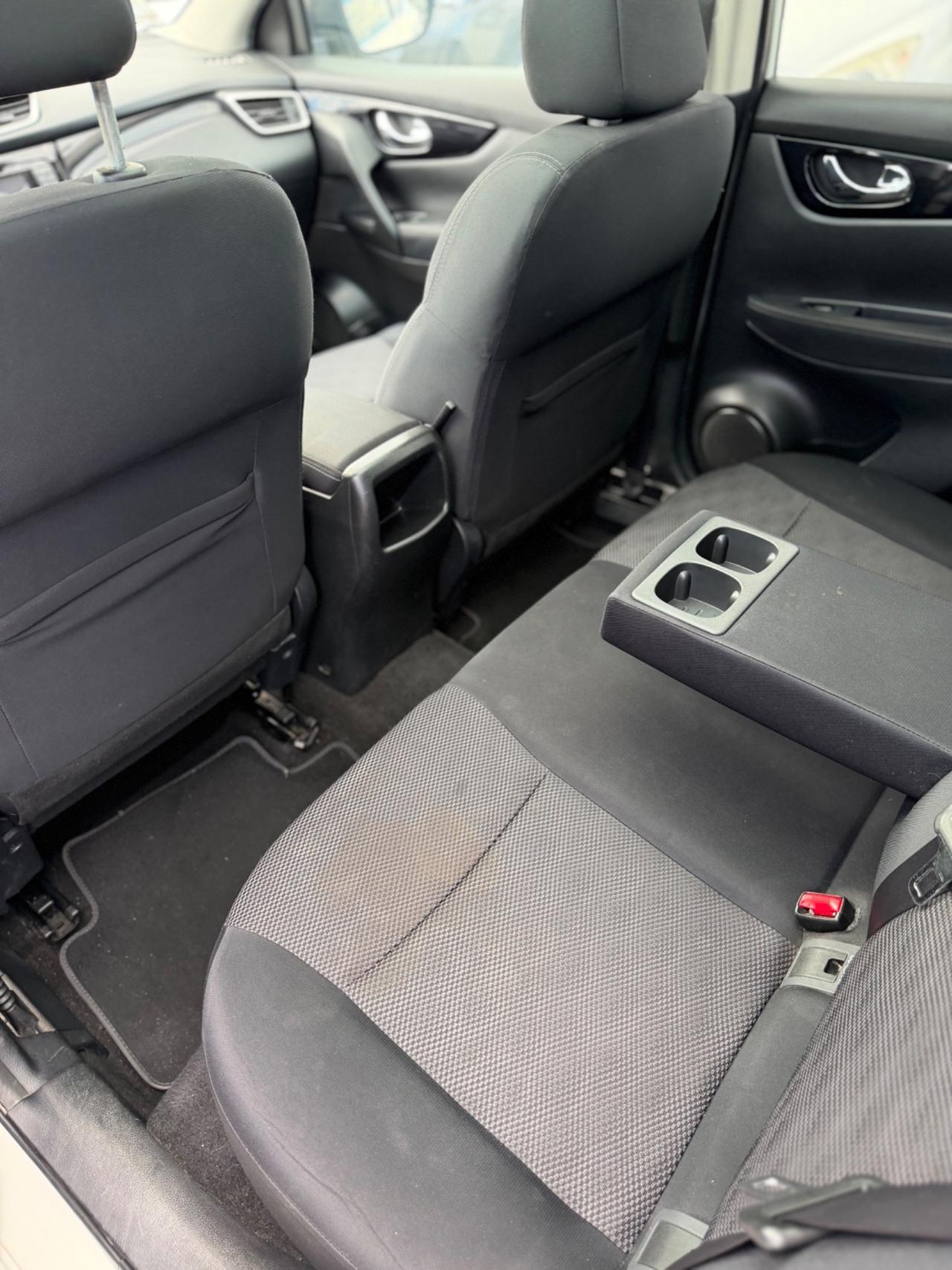 Nissan Qashqai 1.5 dCi 360 Tekna+