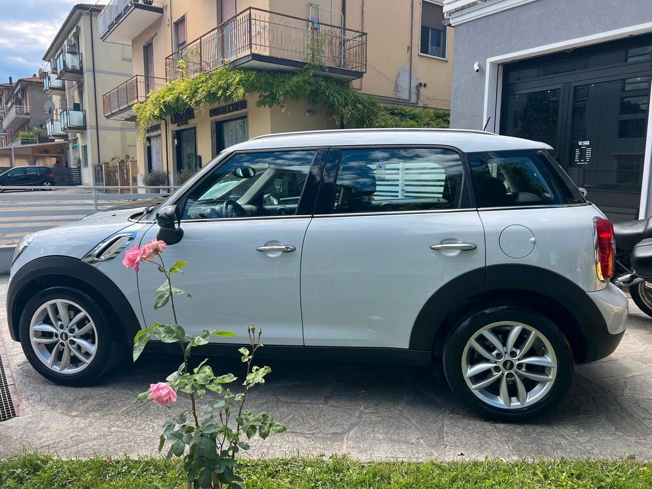MINI COUNTRYMAN ONE D 1.6 NEOPATENTATI